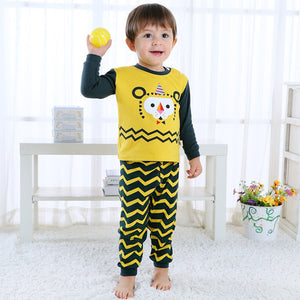 Cozy Comfort for Little Ones: The Kids Long Sleeve Thermal Pajama Underwear Set